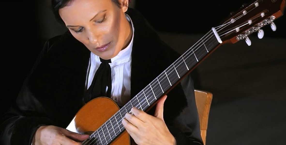 Classical Guitarist Marija Agic